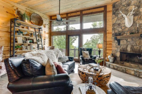 2 Decks, Grill, Hot Tub Mountain Cabin in Murphy